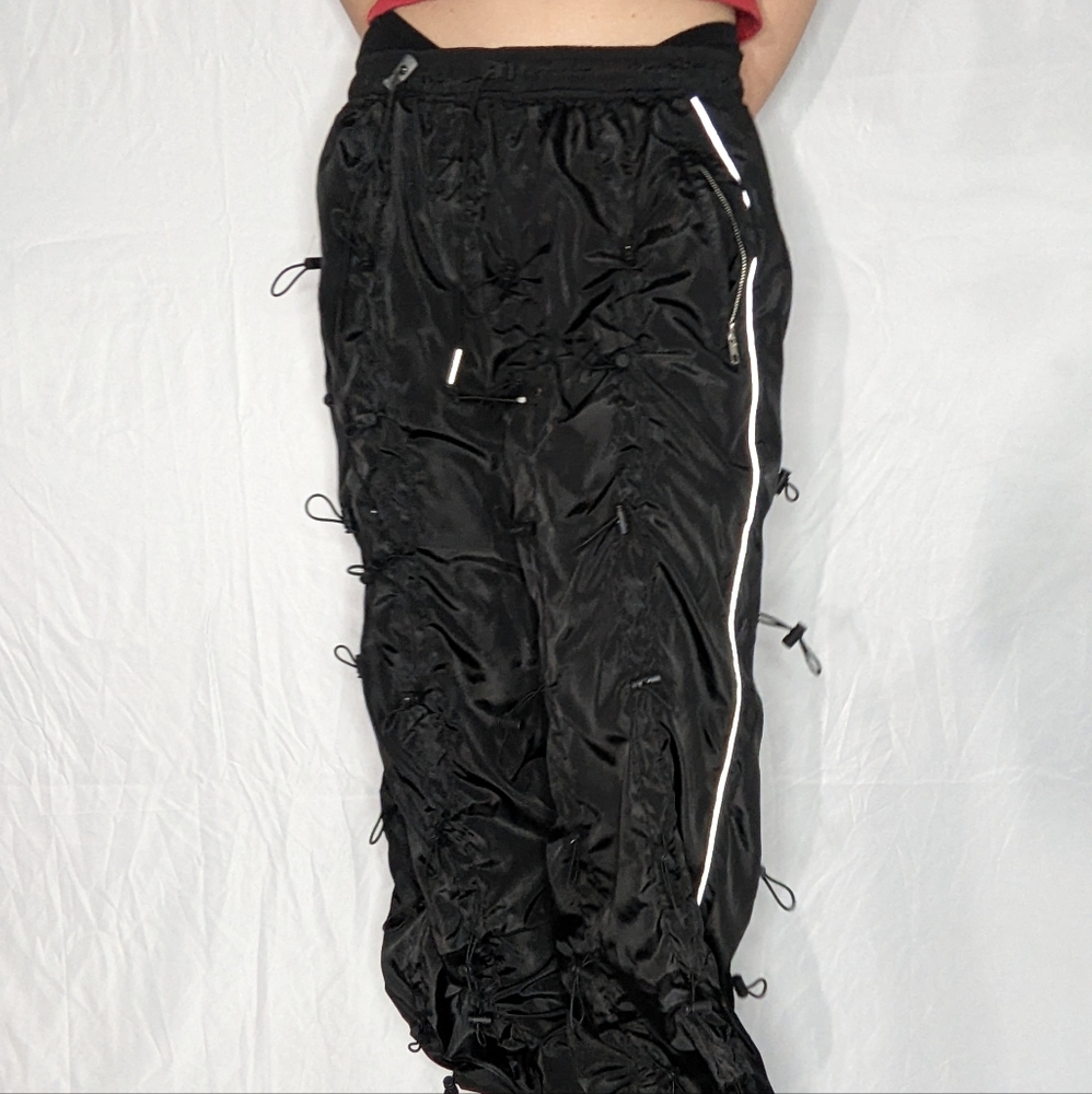 Black Bungee Cord Windbreaker Pants